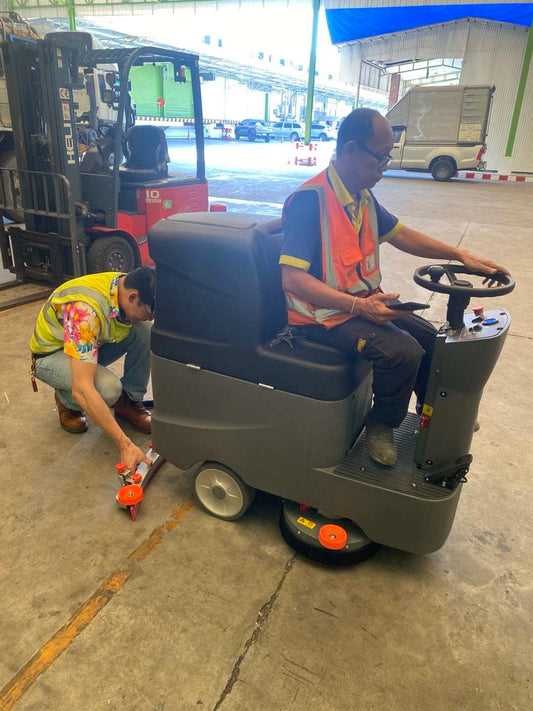 Customer Success Story: Alton A-9R Ride-on Scrubber Delivers Exceptional Cleaning in Thailand