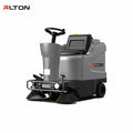 Alton S1000R Ride-on Sweeper - Unified Orientation
